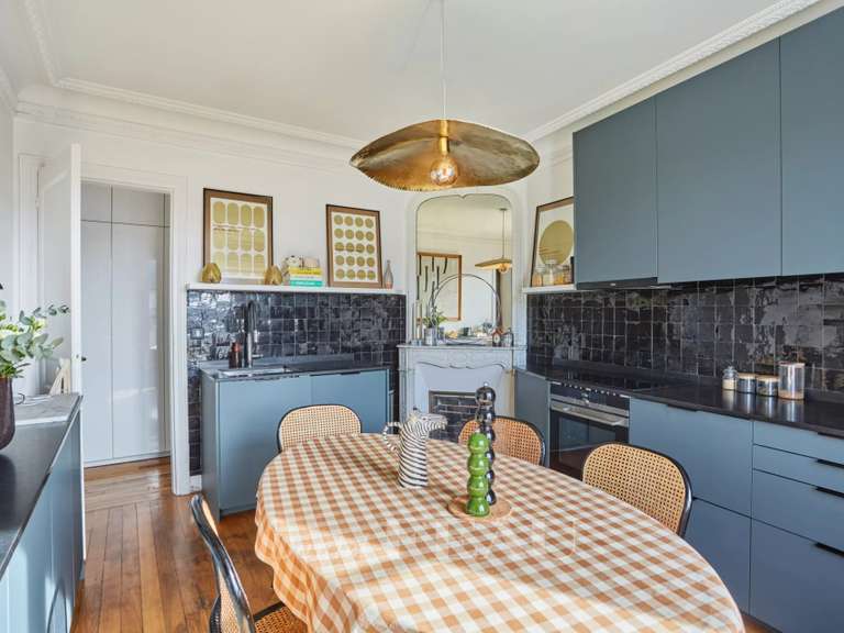 Appartement Paris 16e - 4 chambres - 120m²