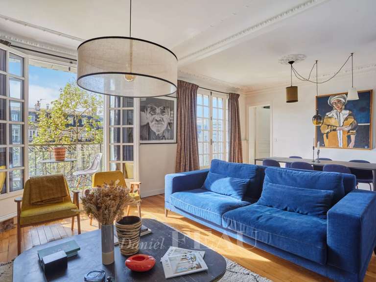 Appartement Paris 16e - 4 chambres - 120m²
