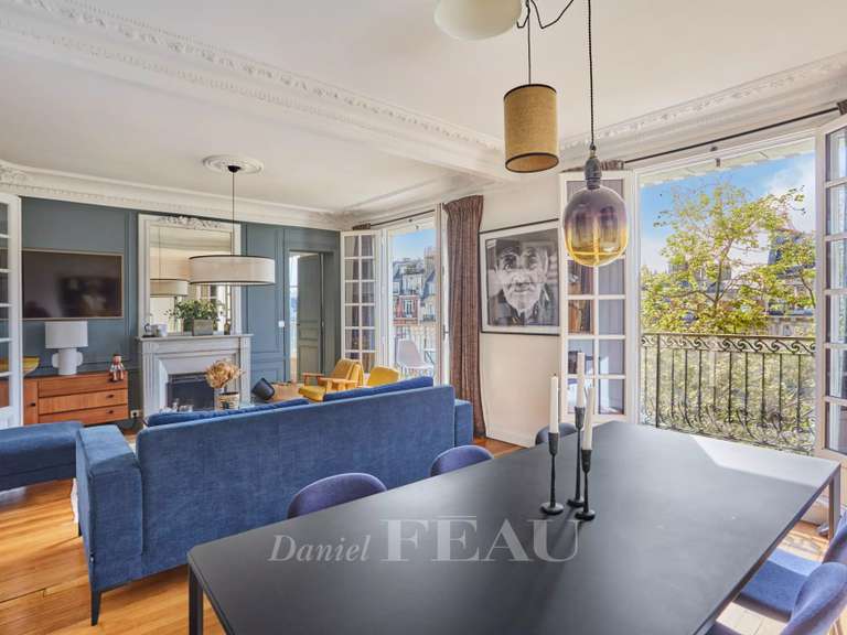 Appartement Paris 16e - 4 chambres - 120m²