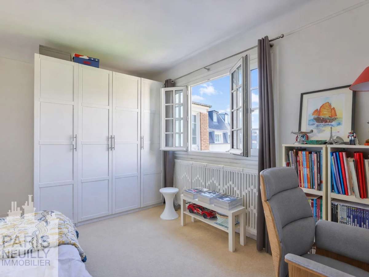 Apartment Paris 16e