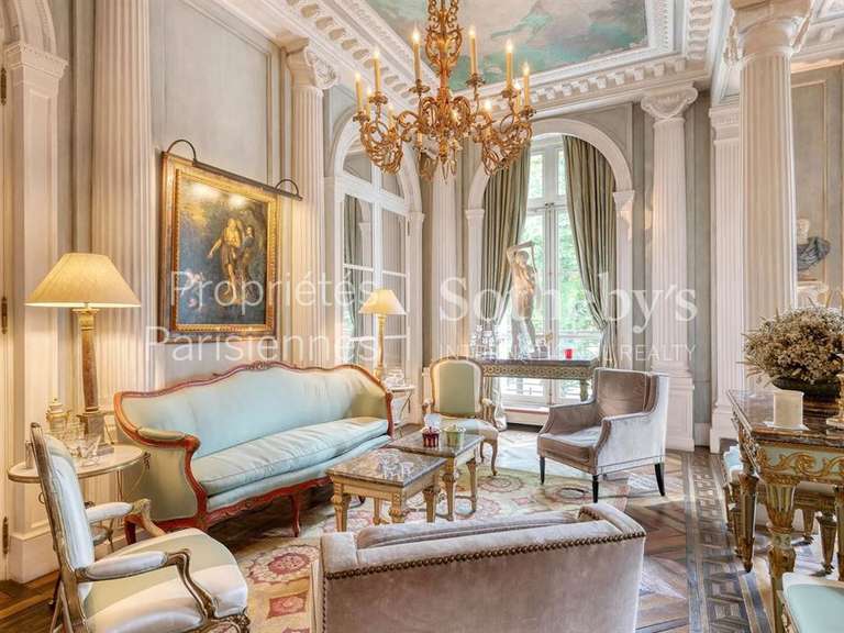Appartement Paris 16e - 4 chambres - 397m²