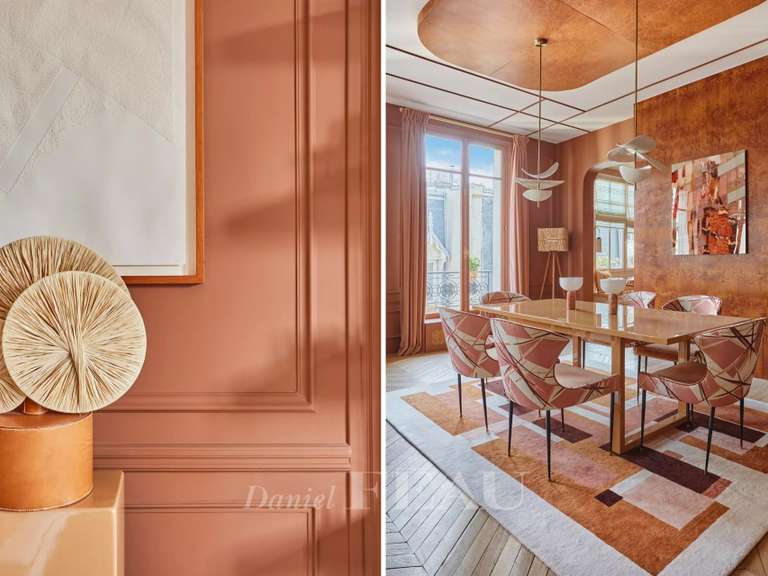 Appartement Paris 16e - 4 chambres - 226m²