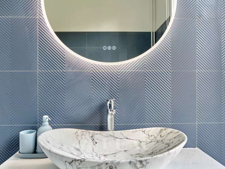 Appartement Paris 16e - 1 chambre - 76m²