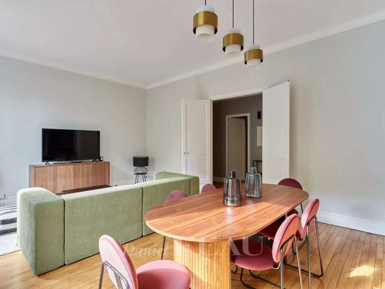 Appartement Paris 16e - 1 chambre - 76m²