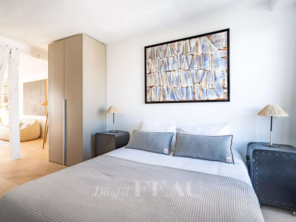 Apartment Paris 16e