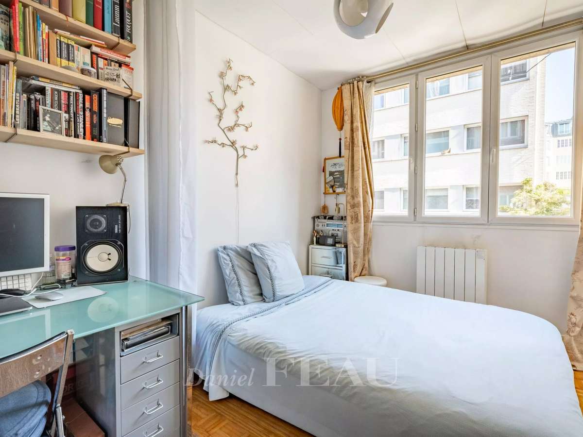 Apartment Paris 16e