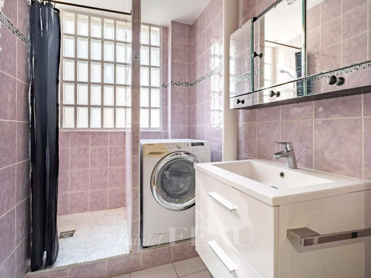 Apartment Paris 16e