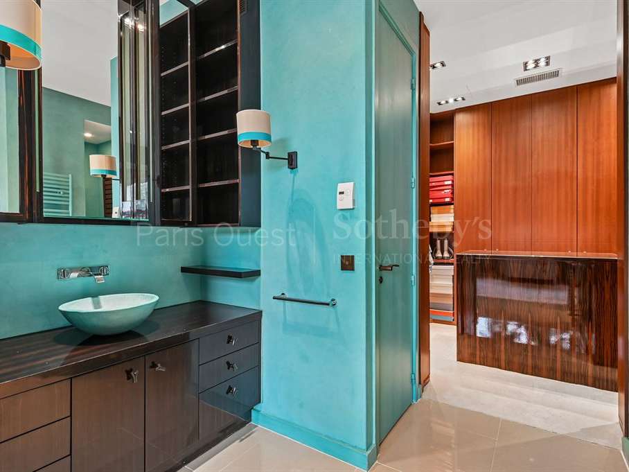 Apartment Paris 16e