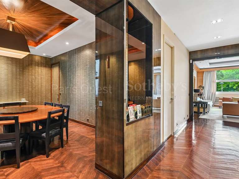 Apartment Paris 16e - 5 bedrooms - 320m²