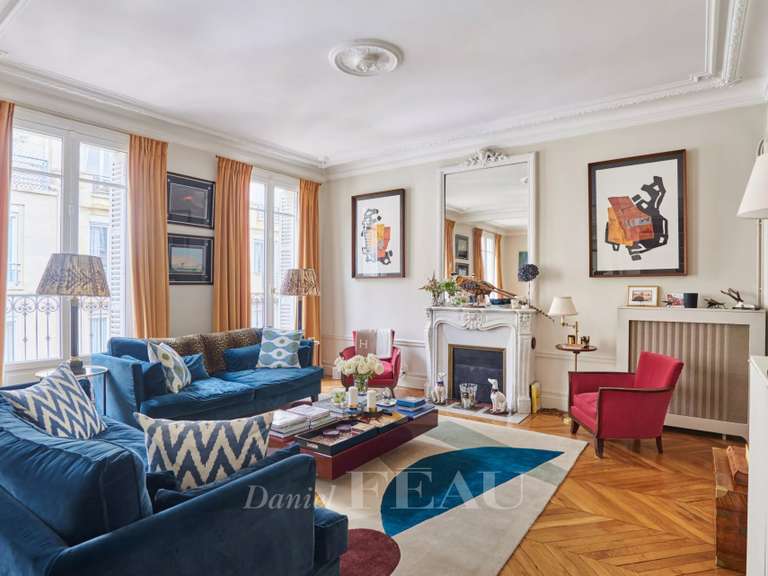 Appartement Paris 16e - 2 chambres - 101m²