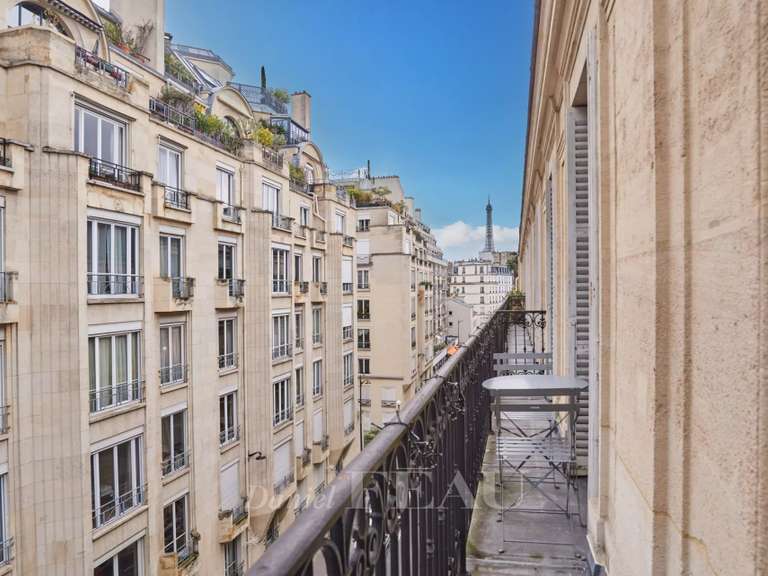 Appartement Paris 16e - 2 chambres - 101m²