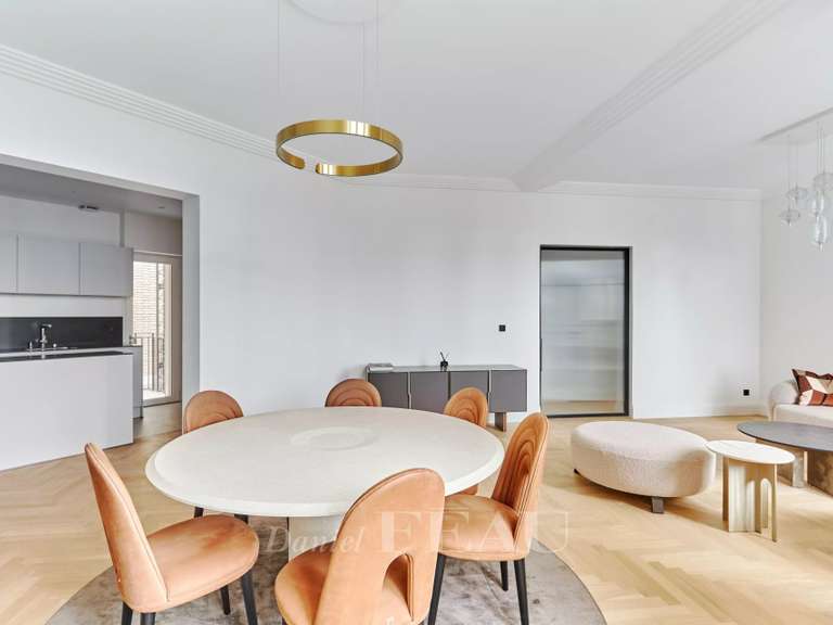 Appartement Paris 16e - 2 chambres - 92m²