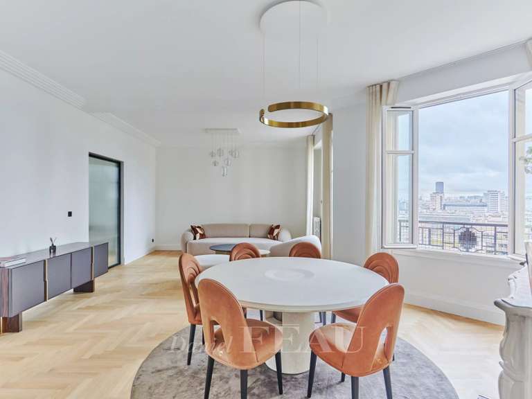Appartement Paris 16e - 2 chambres - 92m²