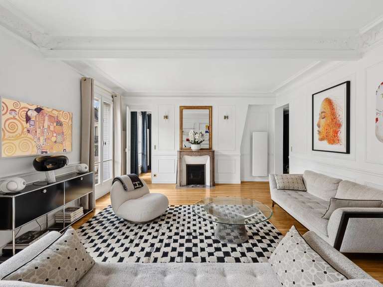 Appartement Paris 16e - 3 chambres - 111m²