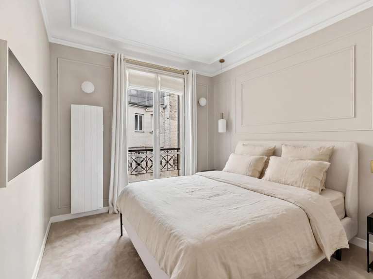Appartement Paris 16e - 3 chambres - 111m²