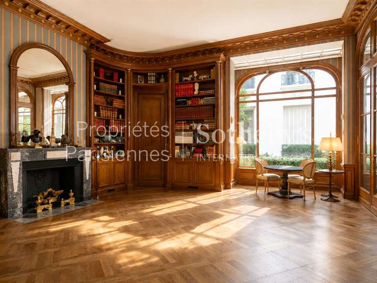 Appartement Paris 16e - 4 chambres - 400m²