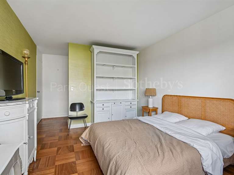 Appartement Paris 16e - 2 chambres - 87m²