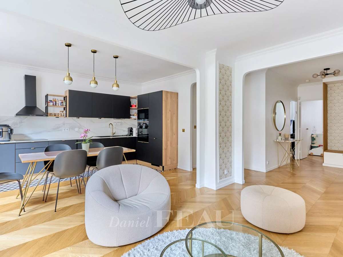 Apartment Paris 16e