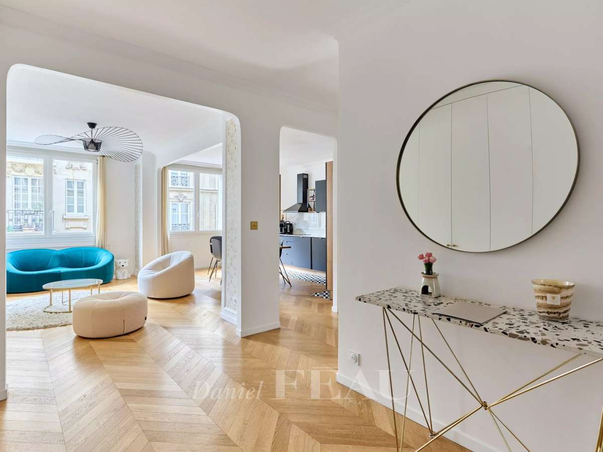 Apartment Paris 16e