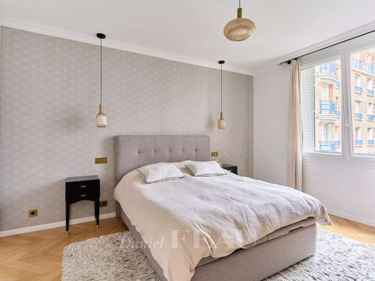 Appartement Paris 16e - 3 chambres - 78m²