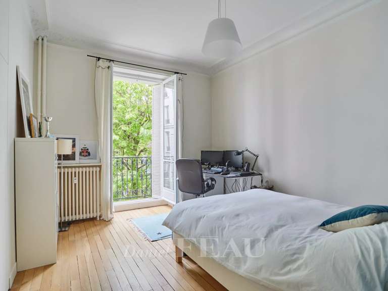 Appartement Paris 16e - 4 chambres - 232m²