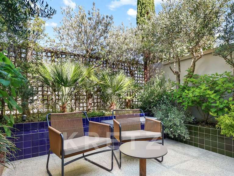Appartement Paris 16e - 1 chambre - 80m²