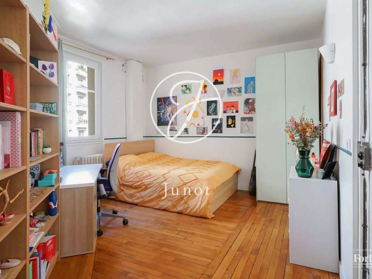 Appartement Paris 16e - 4 chambres - 169m²