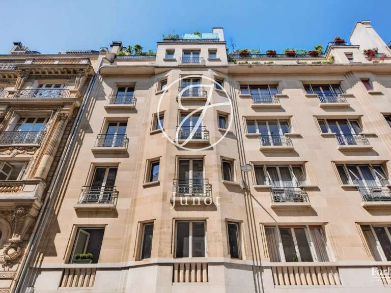 Appartement Paris 16e - 4 chambres - 148m²