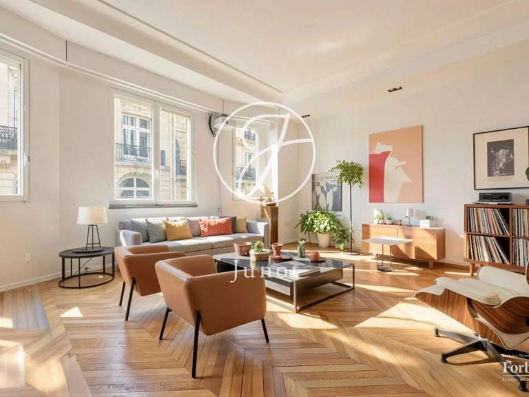 Appartement Paris 16e - 4 chambres - 148m²
