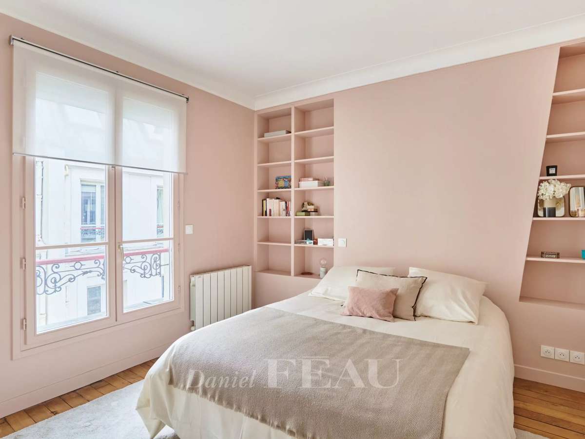 Apartment Paris 16e