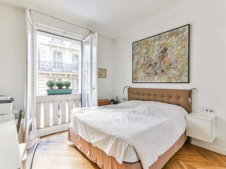 Appartement Paris 16e - 4 chambres - 148m²