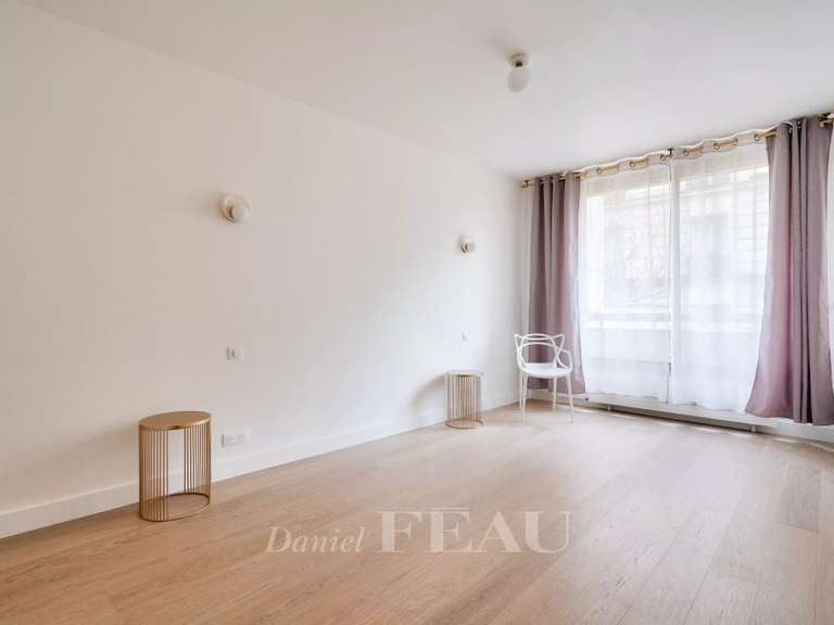 Appartement Paris 16e - 3 chambres - 120m²