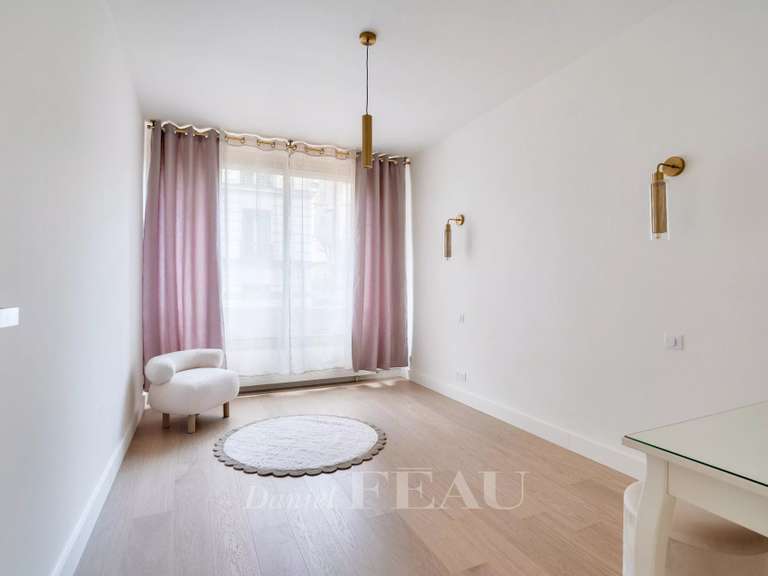 Appartement Paris 16e - 3 chambres - 120m²