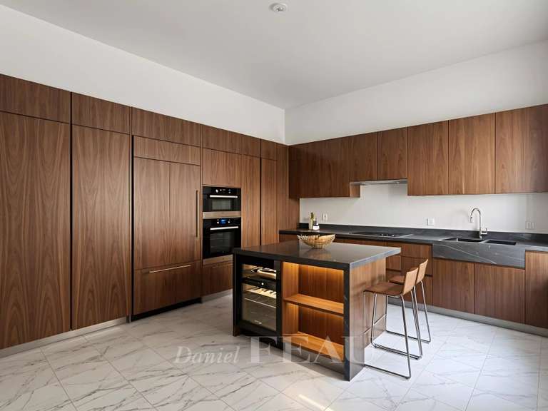 Apartment Paris 16e - 3 bedrooms - 137m²
