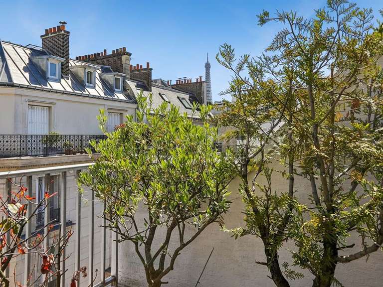 Appartement Paris 16e - 2 chambres - 100m²