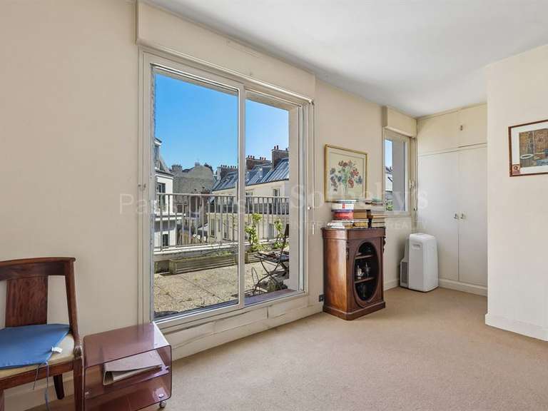 Appartement Paris 16e - 2 chambres - 100m²