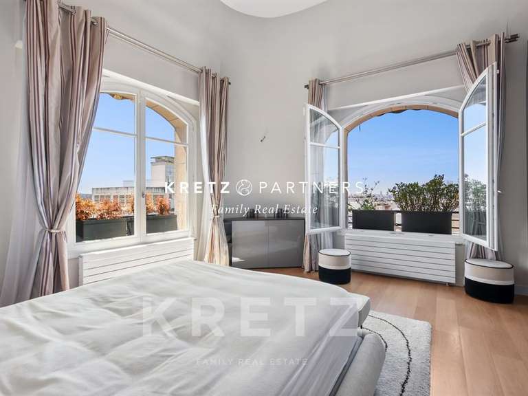 Appartement Paris 16e - 332m²