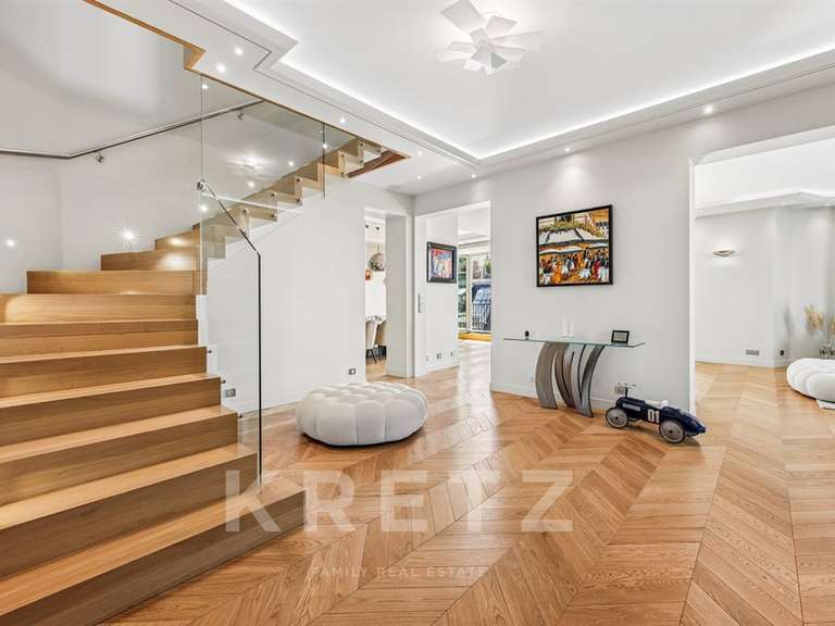 Appartement Paris 16e - 332m²