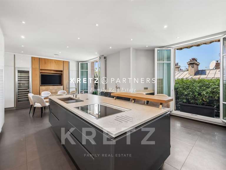 Appartement Paris 16e - 332m²