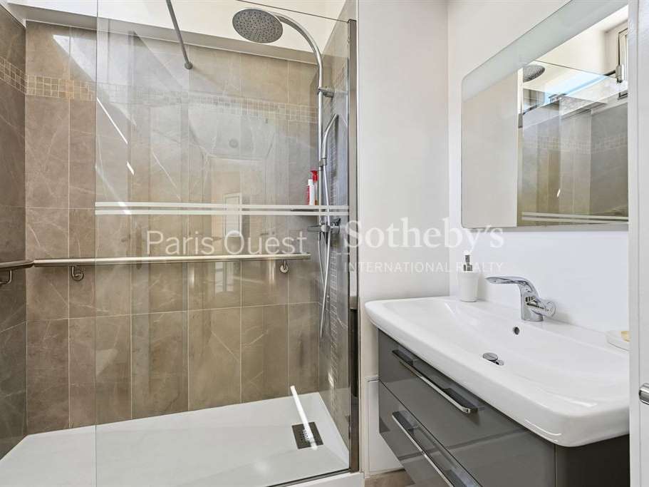 Appartement Paris 16e