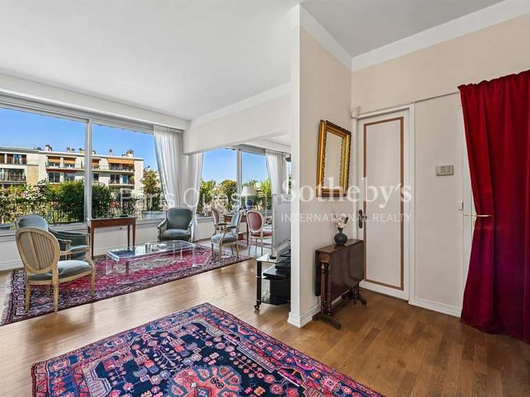 Appartement Paris 16e - 2 chambres - 112m²