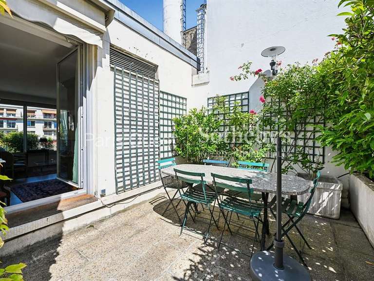 Appartement Paris 16e - 2 chambres - 112m²