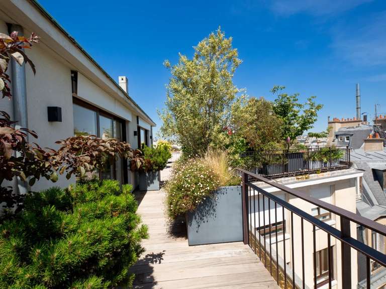 Appartement Paris 16e - 3 chambres - 136m²
