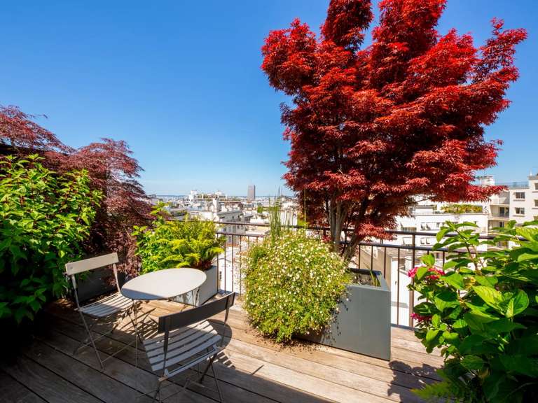 Appartement Paris 16e - 3 chambres - 136m²