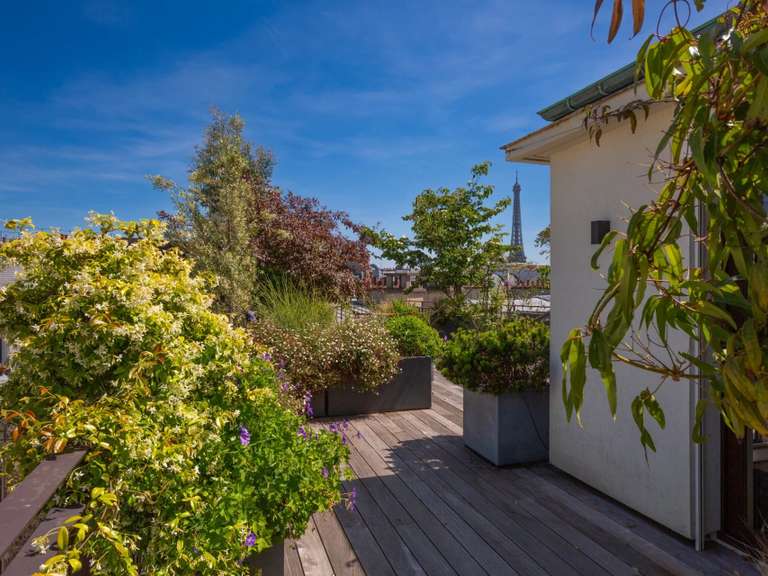 Appartement Paris 16e - 3 chambres - 136m²
