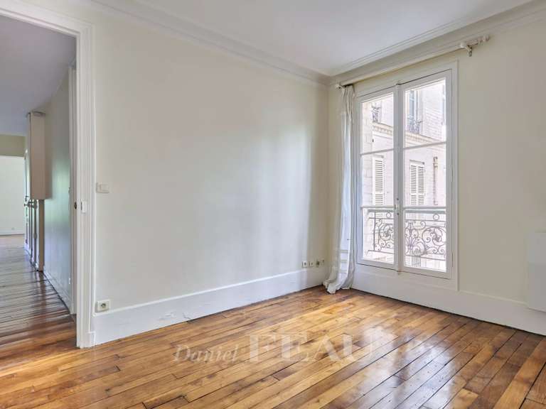 Appartement Paris 16e - 2 chambres - 81m²