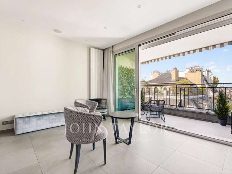 Appartement Paris 16e - 5 chambres - 357m²