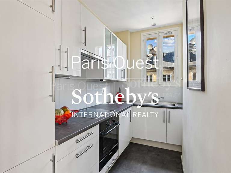 Appartement Paris 16e - 1 chambre - 66m²