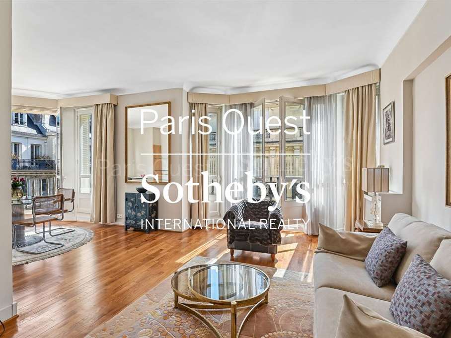 Apartment Paris 16e