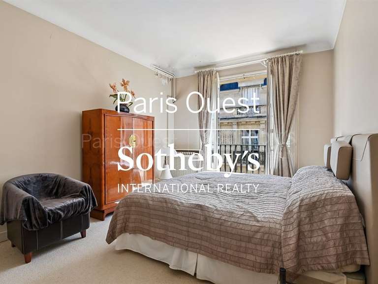 Appartement Paris 16e - 1 chambre - 66m²